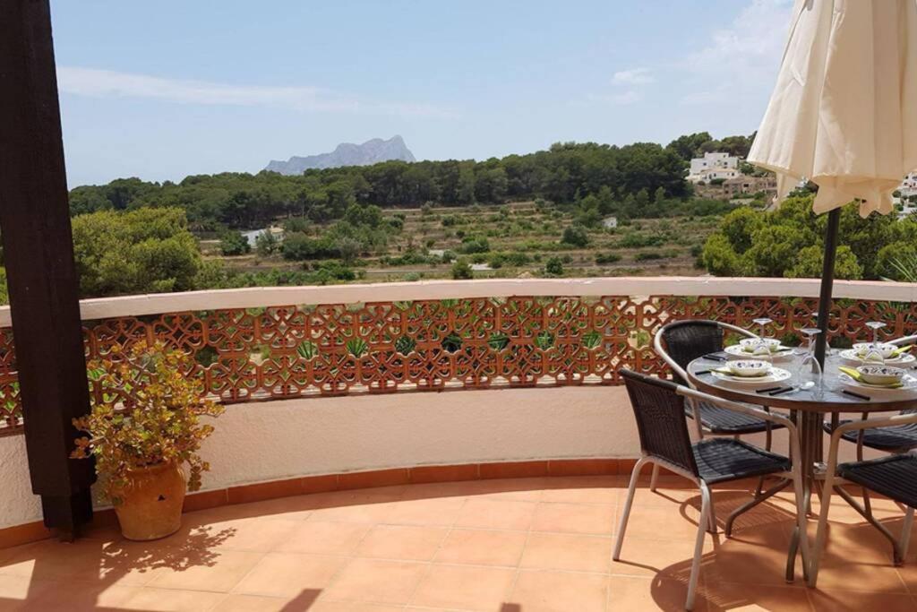 Fabulous Refurbished Apartment Above Private Villa Benissa Exteriör bild